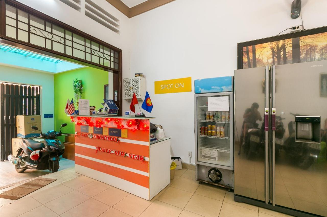 Spot On 710 Sakura Hostel Cholon Хошимин Екстериор снимка
